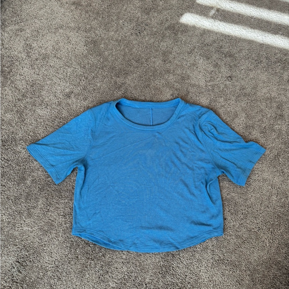 Blue lululemon top